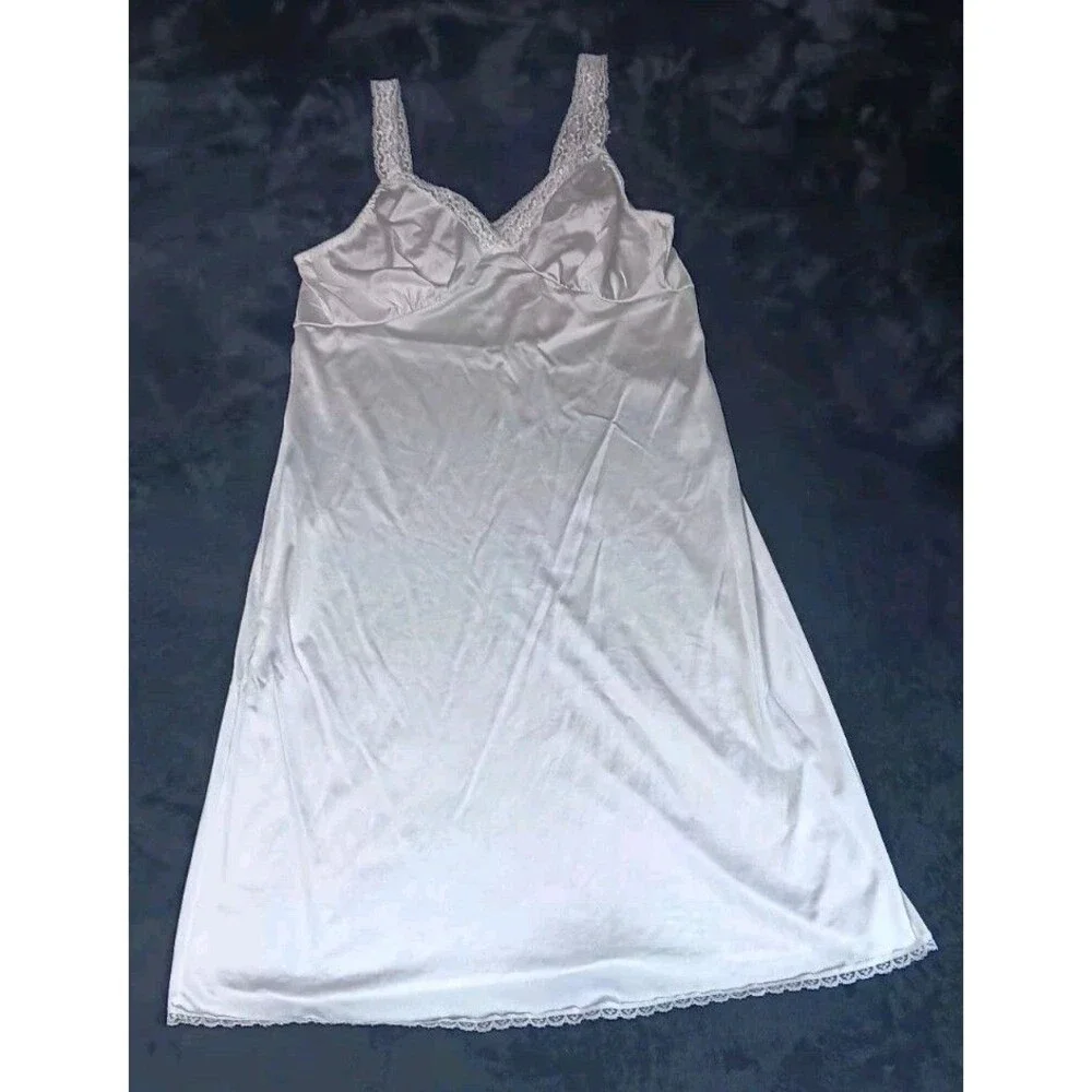 VTG Cabernet Satin Lace Trim Full Slip Dress Nightgown L White Ethereal Angelic